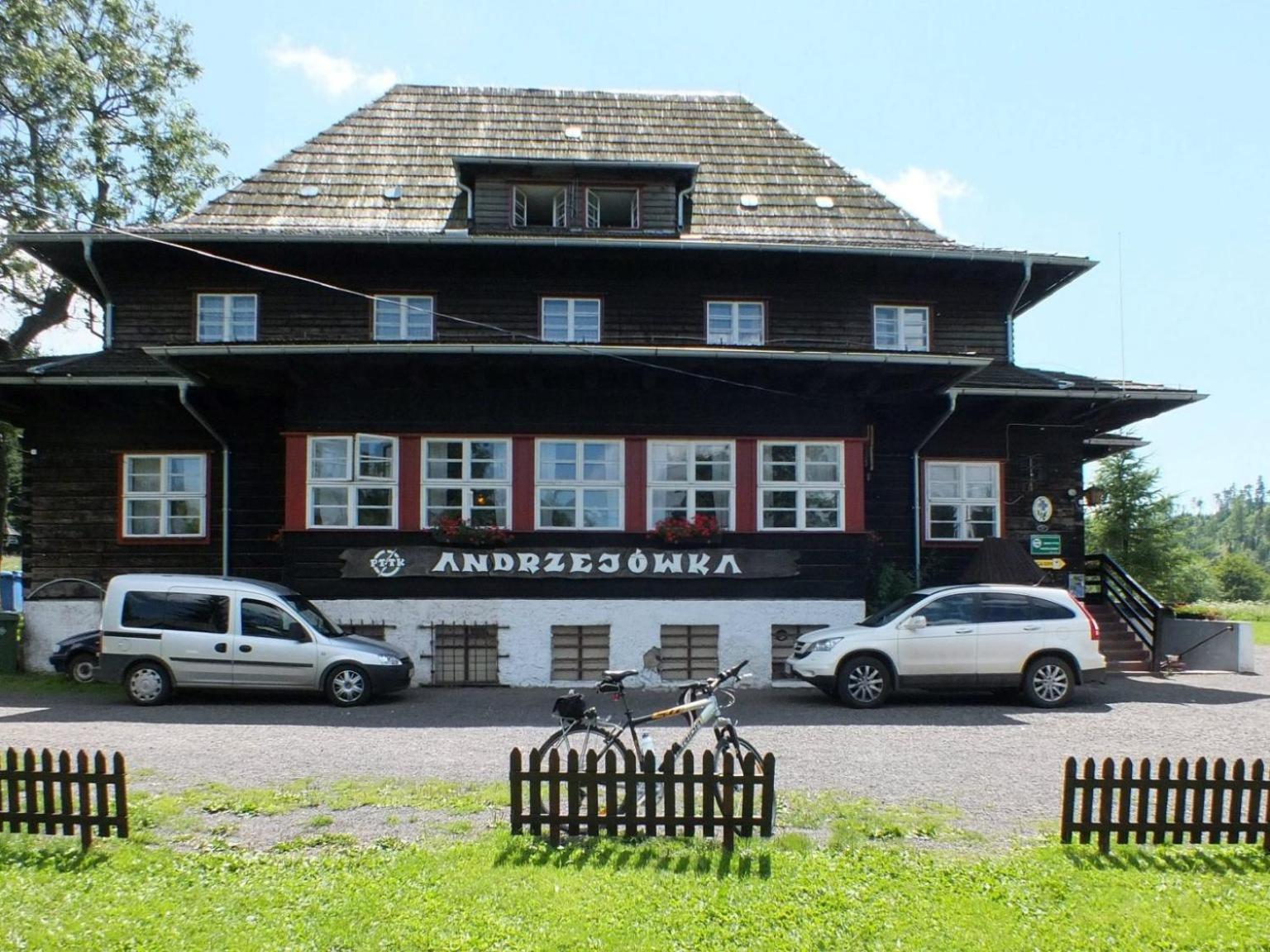 Forrest Glamp Hotel Mieroszow Exterior photo